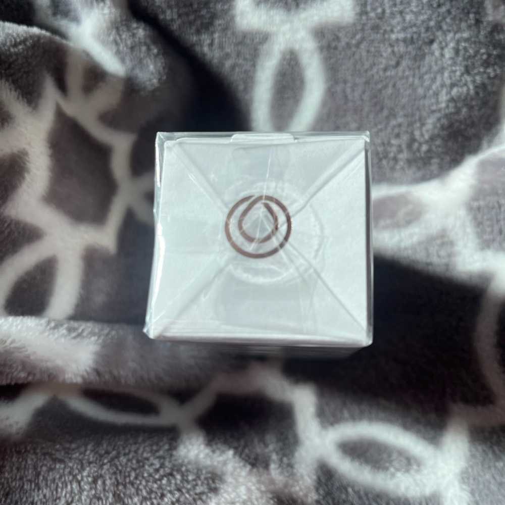 NIB Monat Eye Smooth Serum 0.5 fl oz - Picture 4 of 5